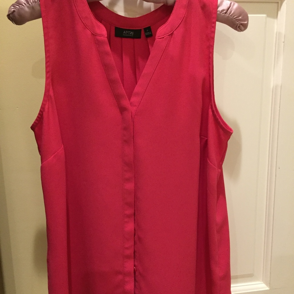 Apt. 9 sleeveless blouse